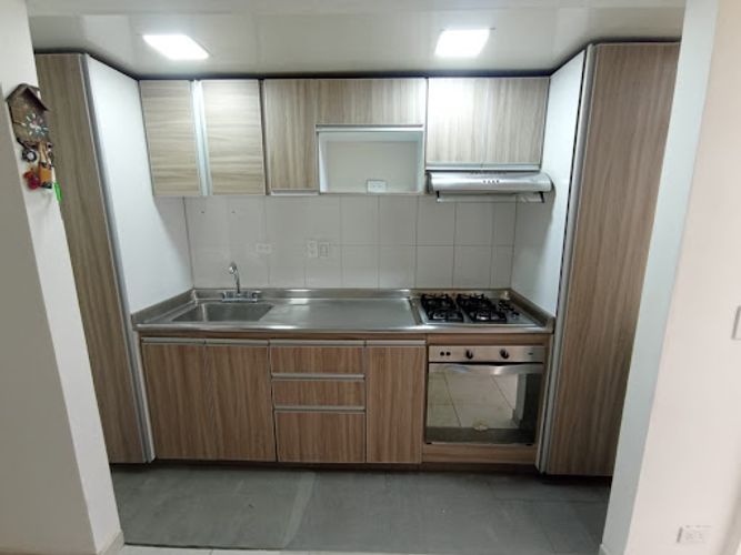 Casa en venta en Villas De Granada, Bogotá · foto 6 de 18