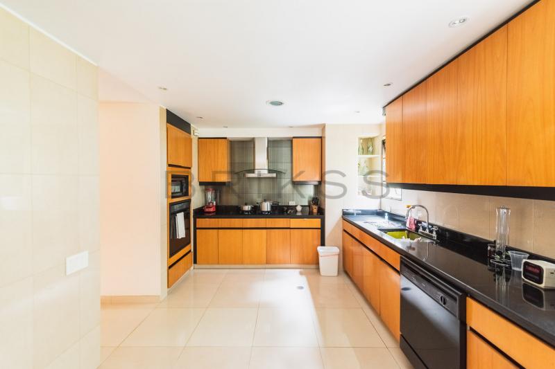 Apartamento en venta en El Refugio, Bogotá · foto 2 de 14
