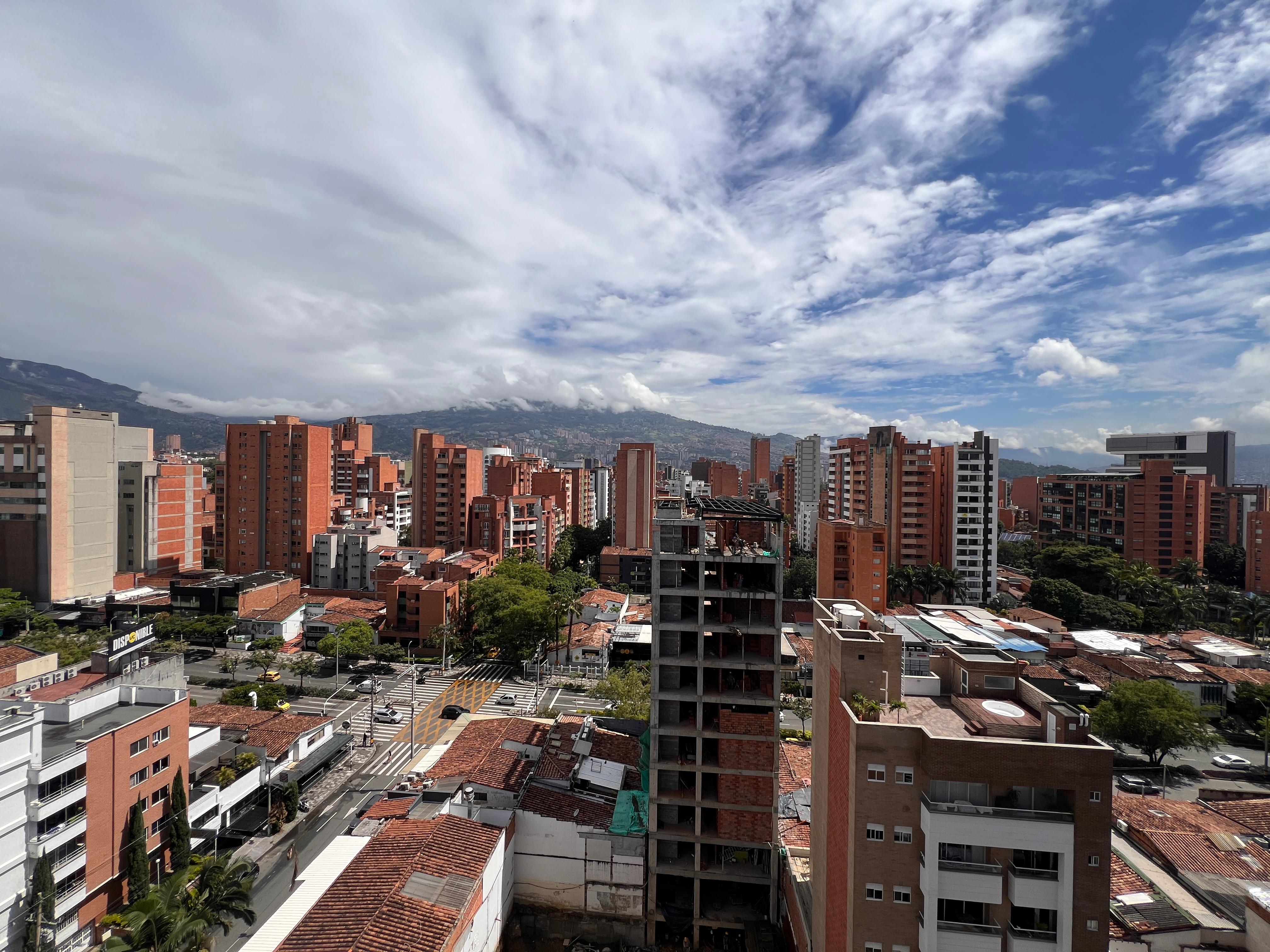 Apartamento en arriendo en Laureles, Medellín · foto 4 de 20
