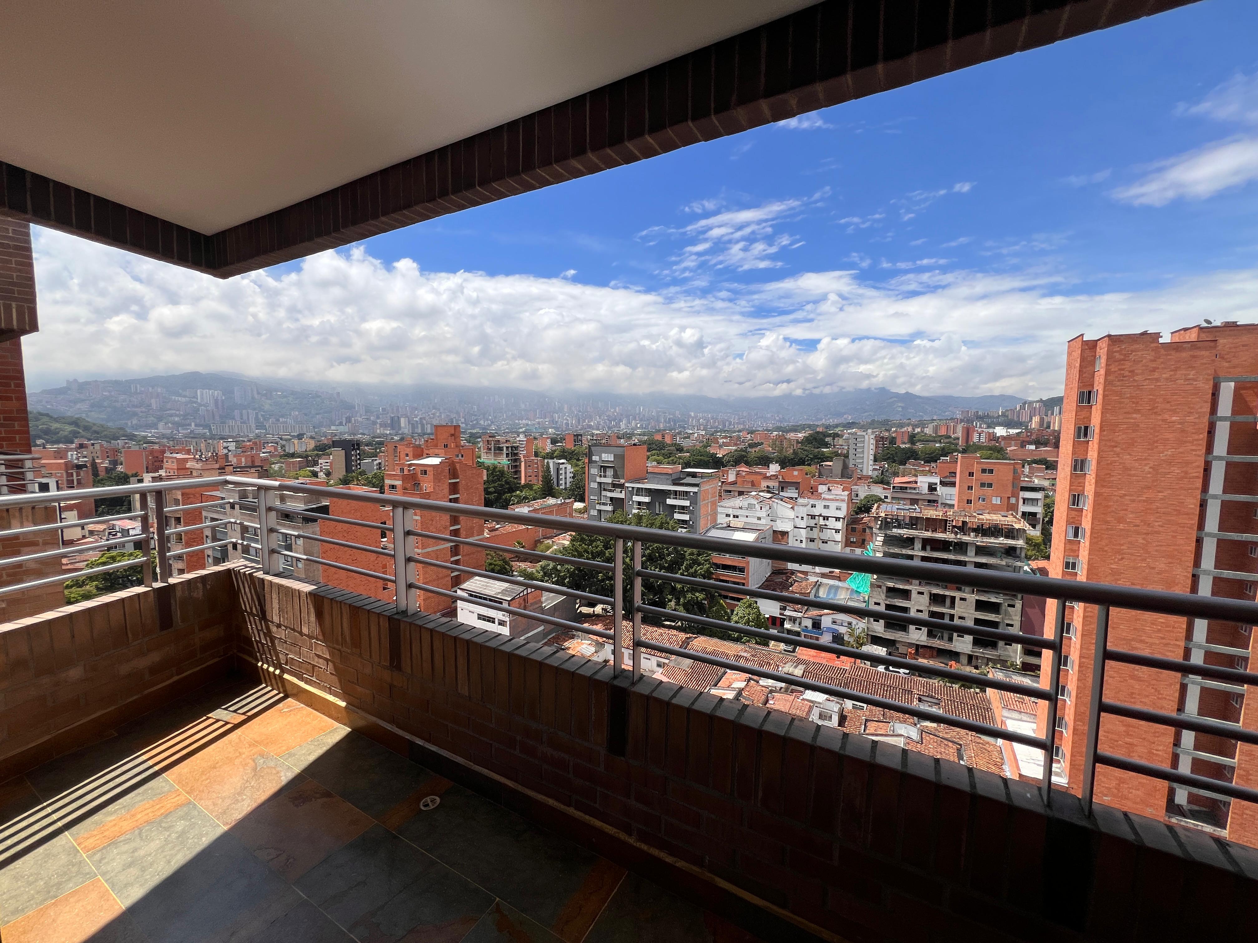 Apartamento en arriendo en Laureles, Medellín · foto 16 de 20