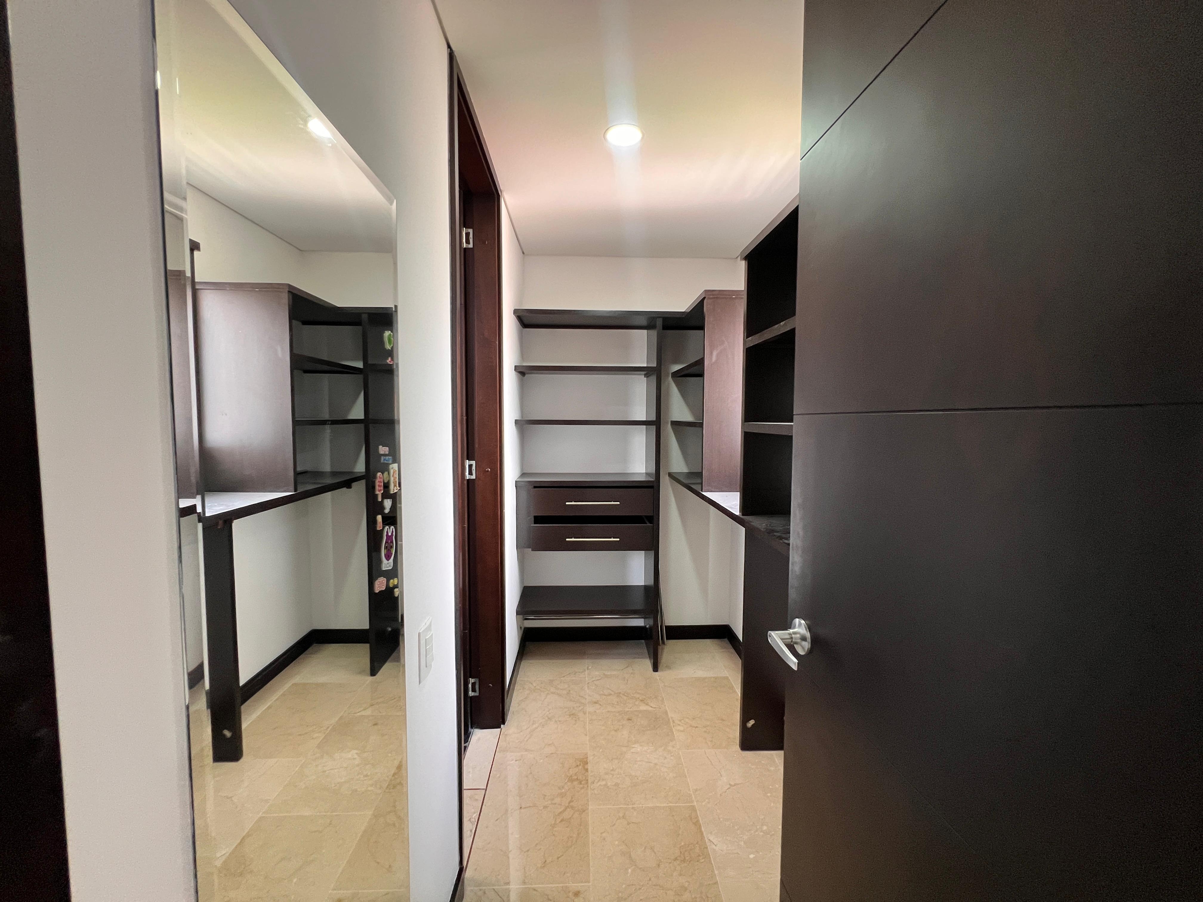 Apartamento en arriendo en Laureles, Medellín · foto 17 de 20