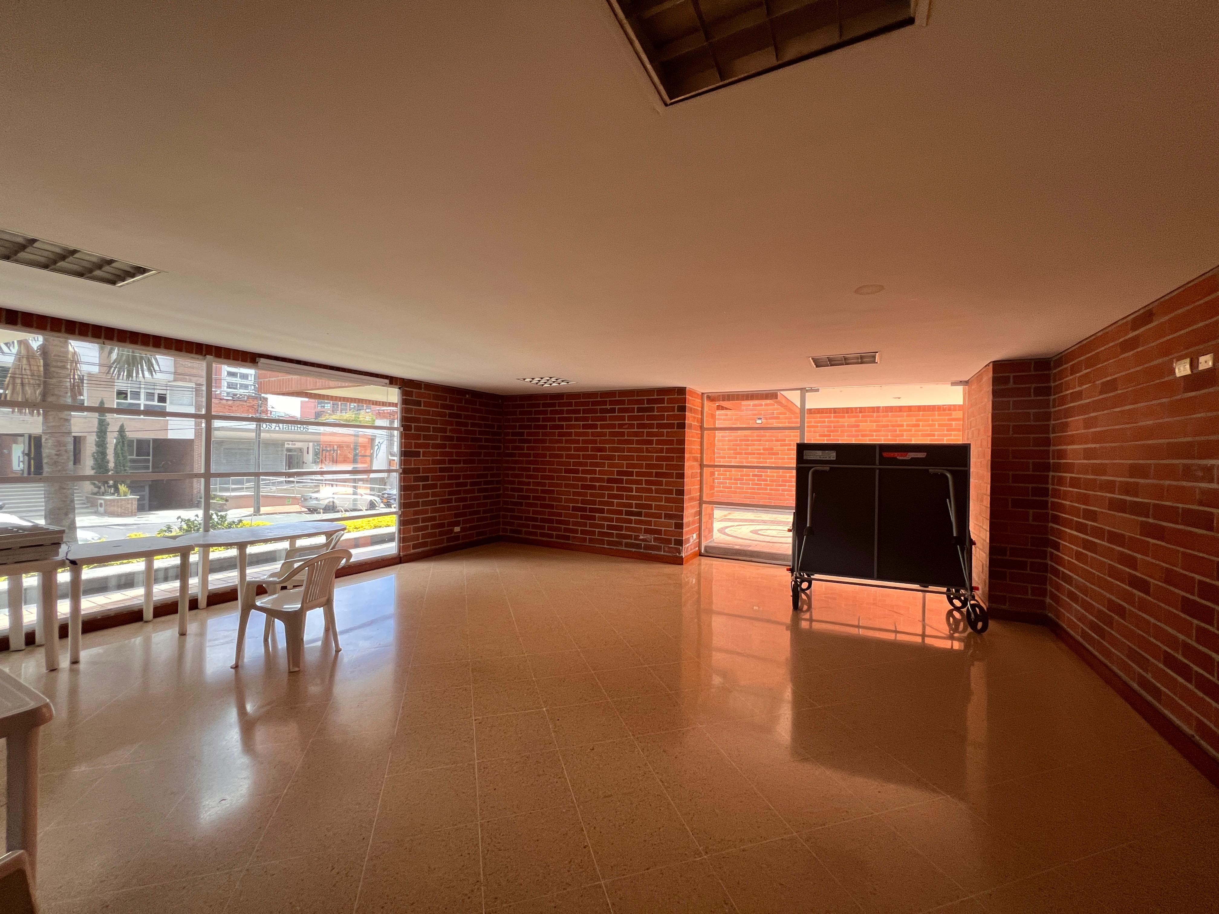 Apartamento en arriendo en Laureles, Medellín · foto 18 de 20