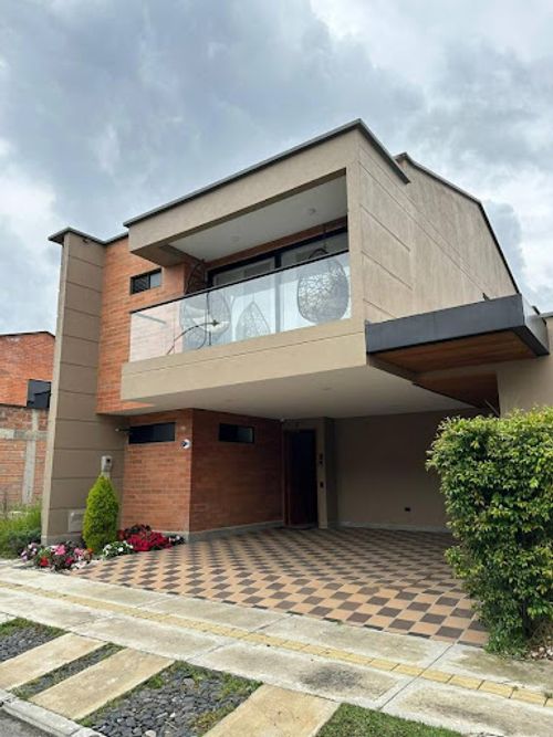 Casa de 3 alcobas en venta en Rionegro, 186 m² · foto 6 de 17