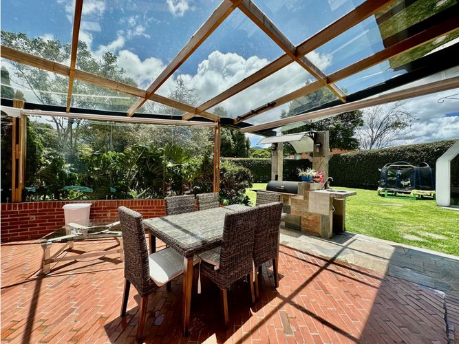 Casa de 4 alcobas en venta en Guaymaral, Bogotá, 400 m² · foto 8 de 24