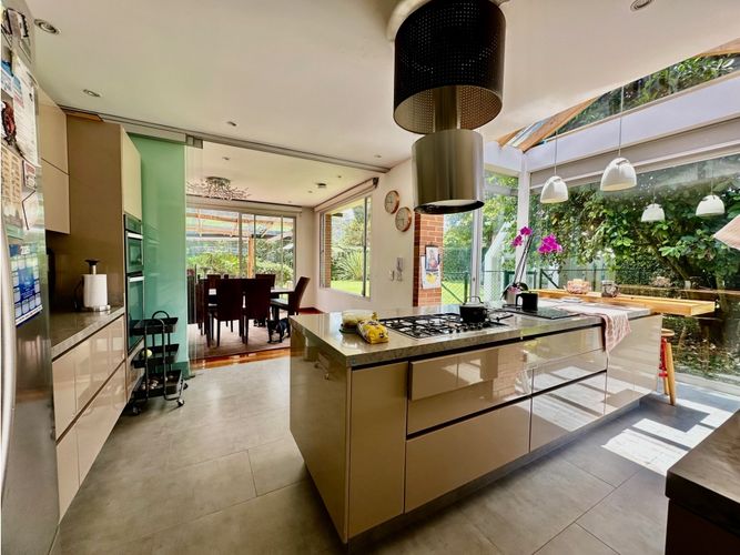 Casa de 4 alcobas en venta en Guaymaral, Bogotá, 400 m² · foto 12 de 24