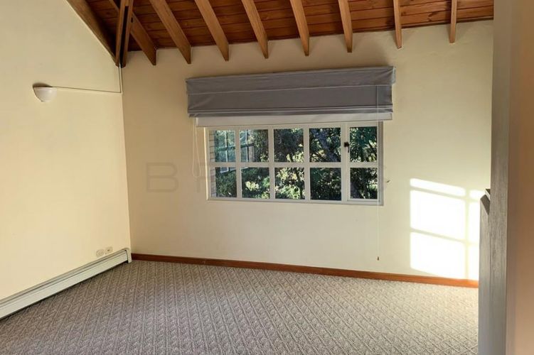 Casa de 4 alcobas en venta en Lagos De Torca, Bogotá, 500 m² · foto 5 de 24