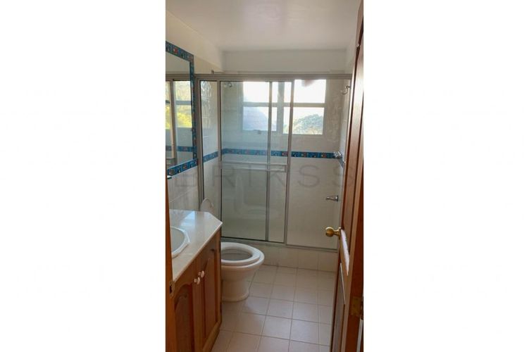 Casa de 4 alcobas en venta en Lagos De Torca, Bogotá, 500 m² · foto 16 de 24