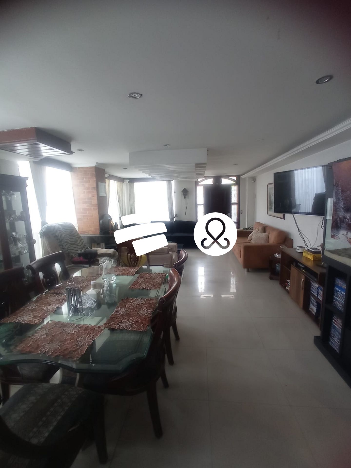 Casa en venta en La Esmeralda, Bogotá · foto 9 de 24