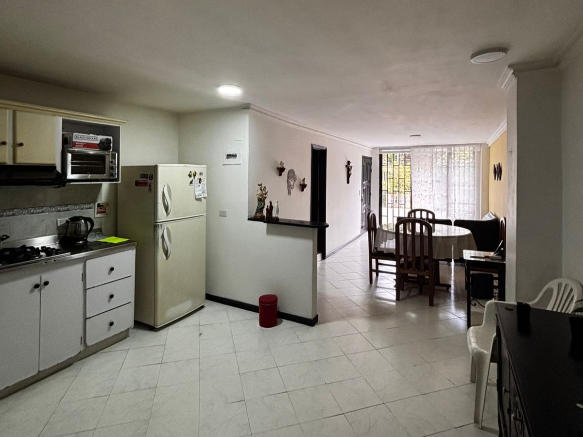 Apartamento en venta en Loma Del Escobero, Envigado · foto 4 de 23