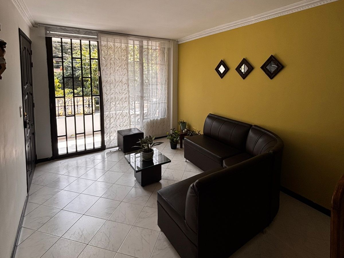 Apartamento en venta en Loma Del Escobero, Envigado · foto 13 de 23