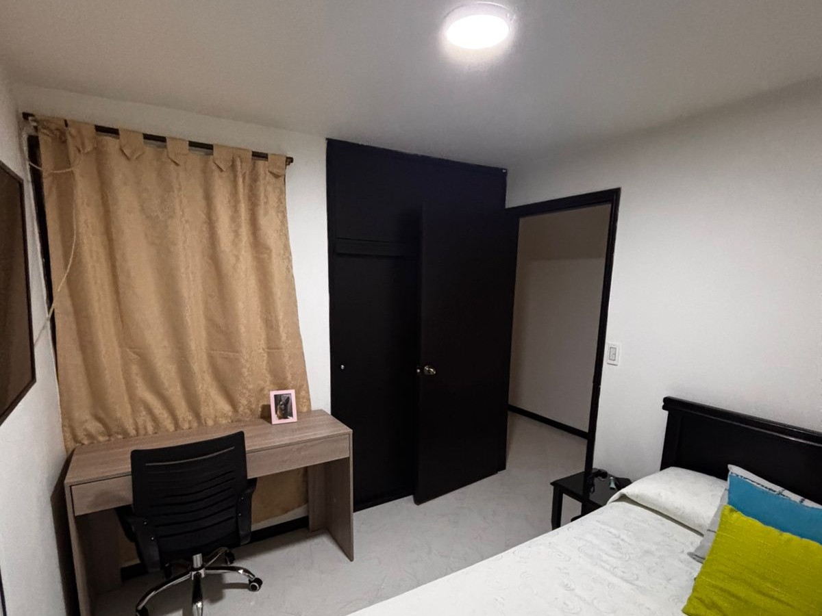 Apartamento en venta en Loma Del Escobero, Envigado · foto 18 de 23