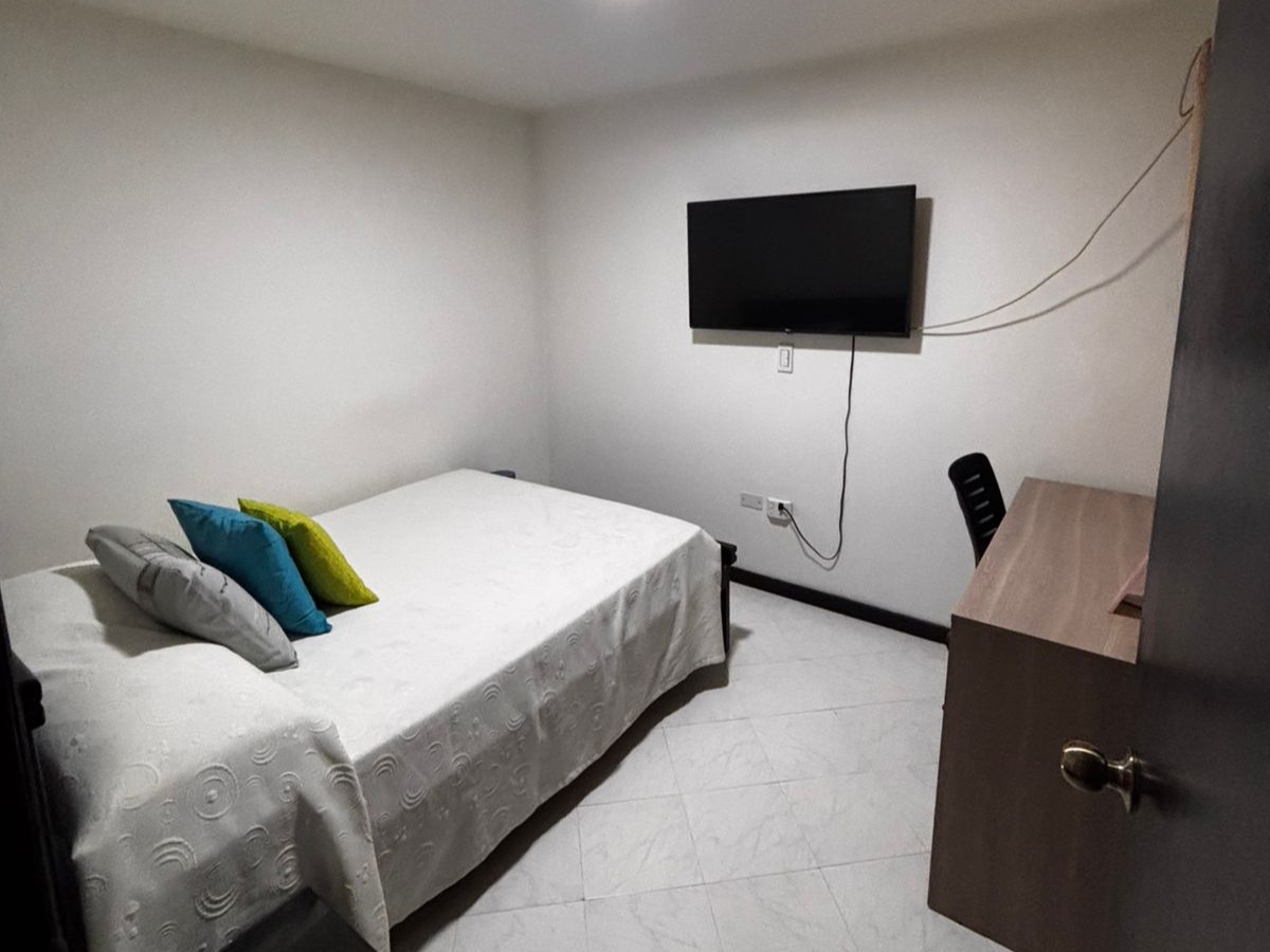 Apartamento en venta en Loma Del Escobero, Envigado · foto 20 de 23