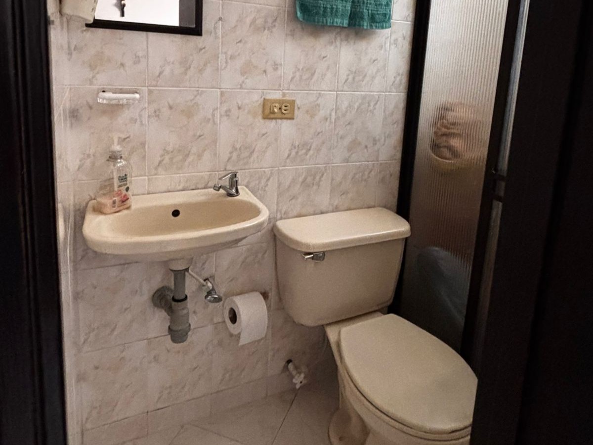Apartamento en venta en Loma Del Escobero, Envigado · foto 21 de 23