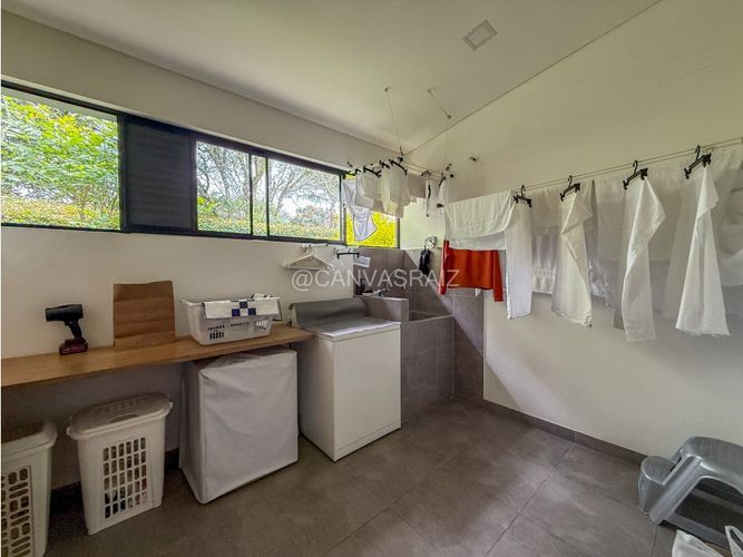 Casa de 4 alcobas en venta en El Tablazo, Rionegro, 330 m² · foto 10 de 21