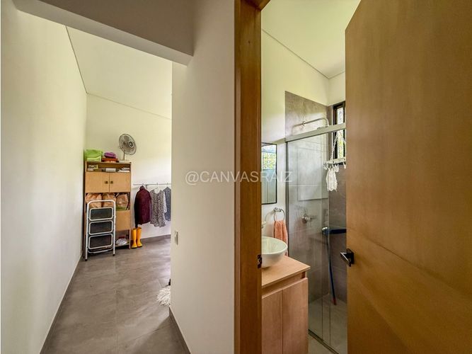 Casa de 4 alcobas en venta en El Tablazo, Rionegro, 330 m² · foto 11 de 21