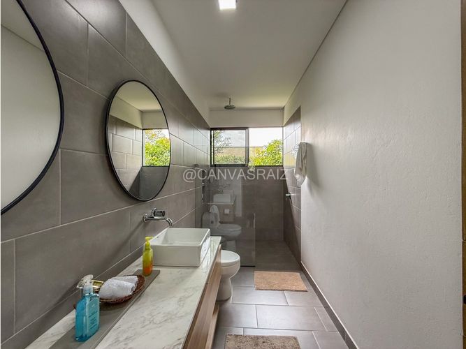 Casa de 4 alcobas en venta en El Tablazo, Rionegro, 330 m² · foto 15 de 21