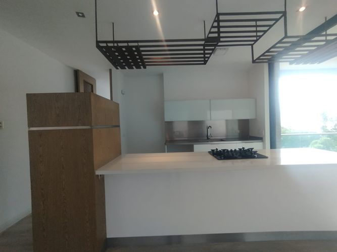 Apartamento de 3 alcobas en arriendo en El Poblado, Medellín, 180 m² · foto 8 de 20