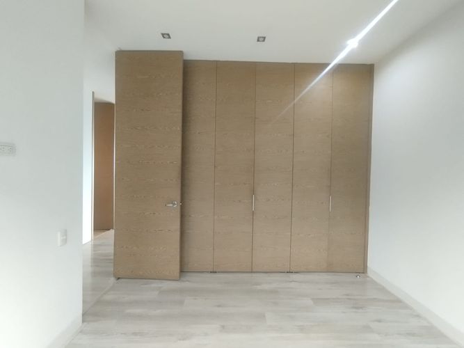 Apartamento de 3 alcobas en arriendo en El Poblado, Medellín, 180 m² · foto 15 de 20