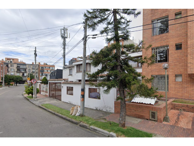 Casa de 4 alcobas en venta en Puente Largo, Bogotá, 340 m² · foto 2 de 4