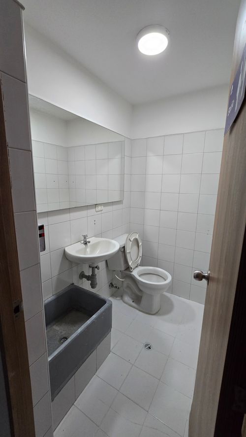 Local en arriendo en Perpetuo Socorro, Medellín, 135 m² · foto 20 de 20