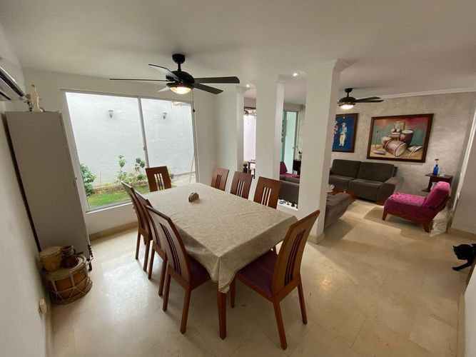 Casa de 3 alcobas en venta en Cr.La Castellana, Barranquilla, 200 m² · foto 2 de 16
