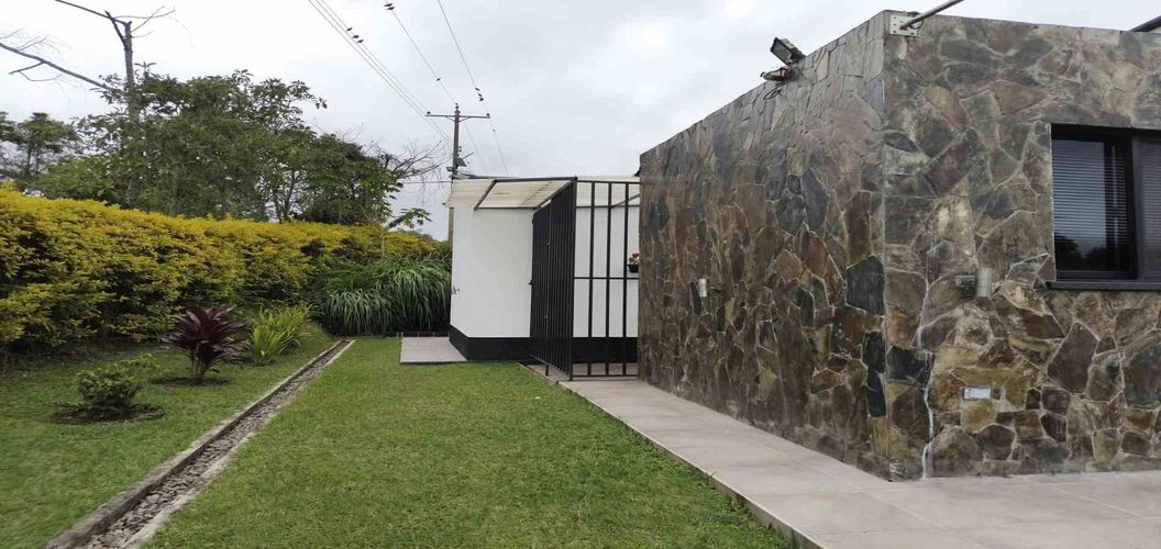 Casa de 4 alcobas en venta en San Antonio, Armenia, 313 m² · foto 6 de 24