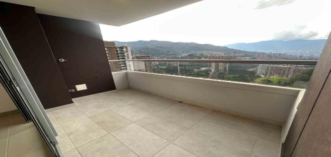 Apartamento de 3 alcobas en arriendo en Camino Verde, Envigado, 80 m² · foto 17 de 20