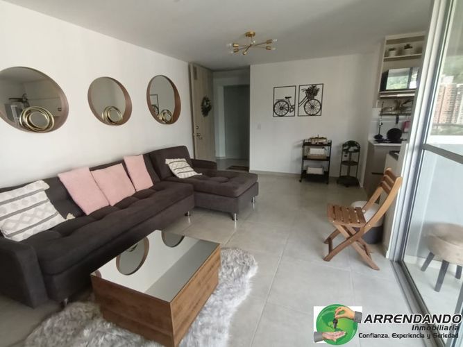 Apartamento de 3 alcobas en venta en Las Lomitas, Sabaneta, 74 m² · foto 6 de 23