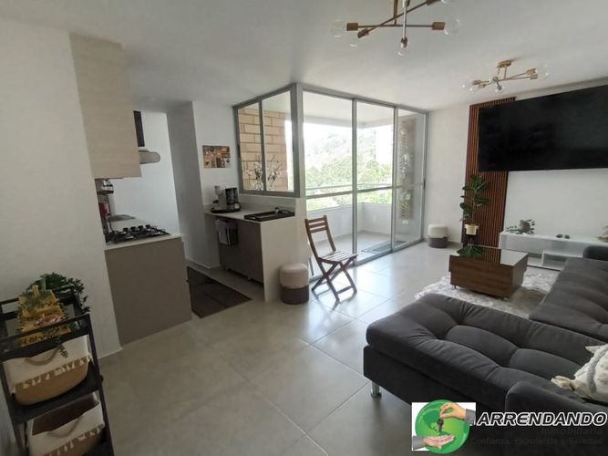 Apartamento de 3 alcobas en venta en Las Lomitas, Sabaneta, 74 m² · foto 7 de 23