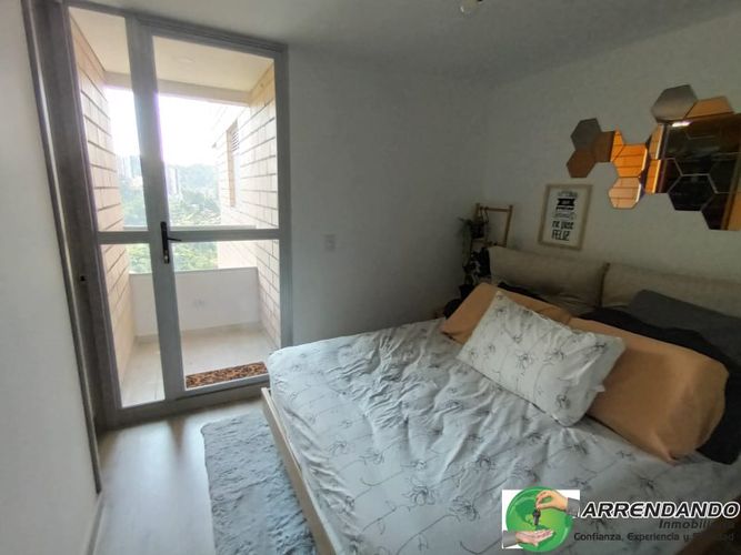Apartamento de 3 alcobas en venta en Las Lomitas, Sabaneta, 74 m² · foto 11 de 23