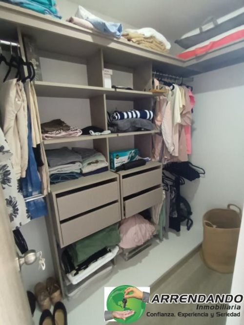 Apartamento de 3 alcobas en venta en Las Lomitas, Sabaneta, 74 m² · foto 13 de 23