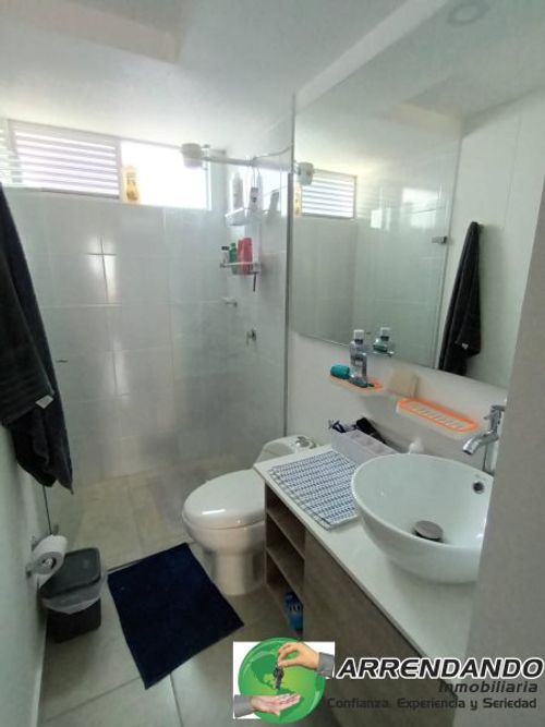Apartamento de 3 alcobas en venta en Las Lomitas, Sabaneta, 74 m² · foto 17 de 23