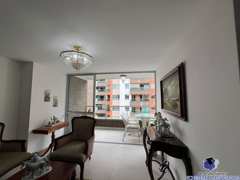 Apartamento en venta en Zuñiga, Envigado · foto 3 de 14