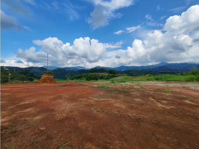 Lote en venta en La Trinidad, Manizales, 1459 m² · foto 9 de 9