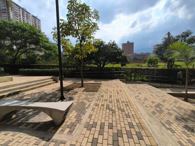 Local en arriendo en Las Lomitas, Sabaneta, 25 m² · foto 3 de 9