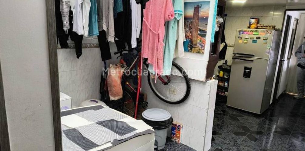 Apartamento en venta en Kennedy Central, Bogotá, 65 m² · foto 3 de 5