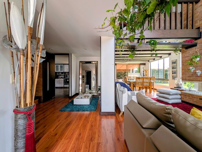 Casa de 3 alcobas en venta en Pueblo Viejo, Cota, 250 m² · foto 3 de 24