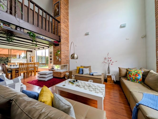 Casa de 3 alcobas en venta en Pueblo Viejo, Cota, 250 m² · foto 4 de 24