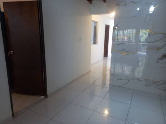 Oficina en arriendo en Simon Bolivar, Medellín, 180 m² · foto 8 de 24