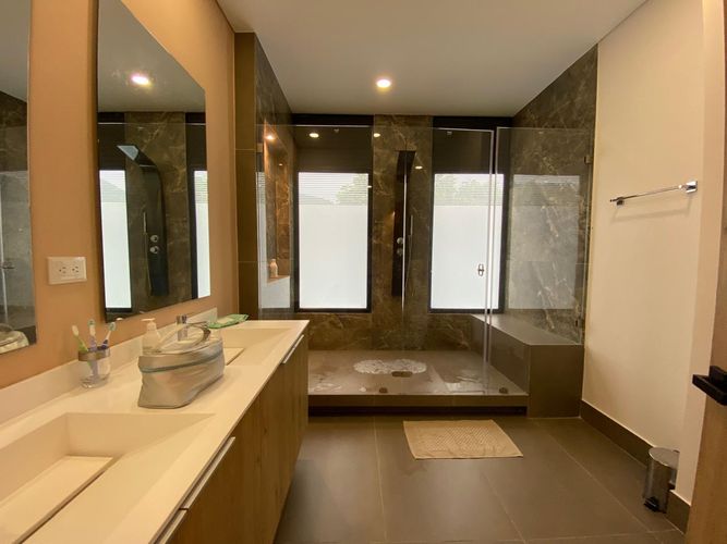 Casa de 4 alcobas en venta en Canadas Potreritos, Ibagué, 520 m² · foto 6 de 10
