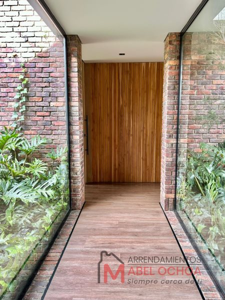 Casa en arriendo en So�Adora, El Carmen de Viboral · foto 3 de 24