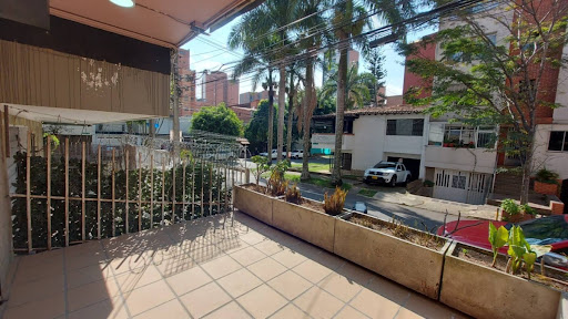 Casa en Arriendo en Laureles, Medellín