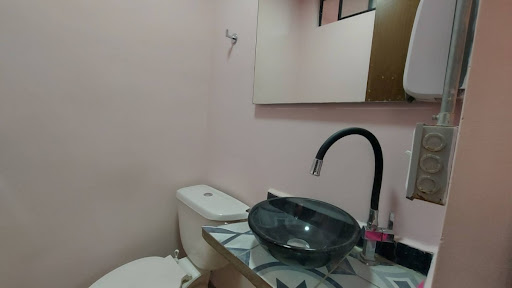 Casa en arriendo en Laureles, Medellín · foto 9 de 24