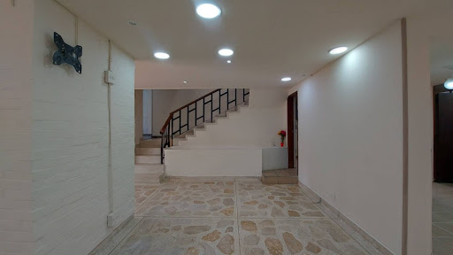 Casa en arriendo en Laureles, Medellín · foto 15 de 24