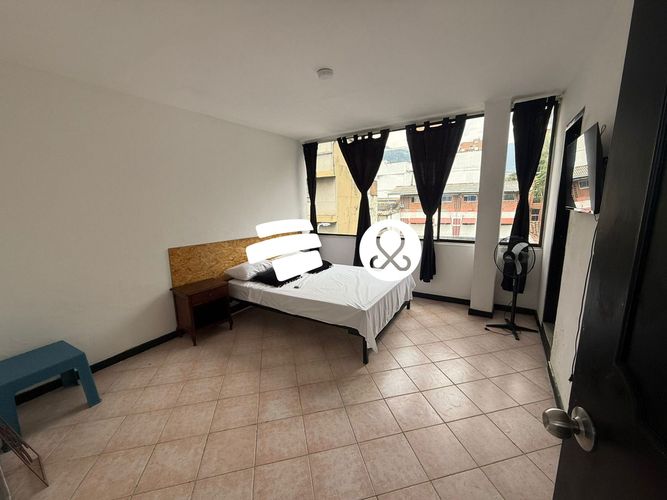 Edificio en venta en Boston, Medellín · foto 12 de 24
