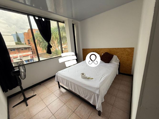 Edificio en venta en Boston, Medellín · foto 18 de 24