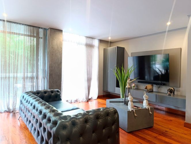 Apartamento de 3 alcobas en arriendo en El Poblado, Medellín, 270 m² · foto 4 de 18