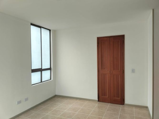 Apartamento de 3 alcobas en arriendo en El Poblado, Medellín, 94 m² · foto 9 de 17