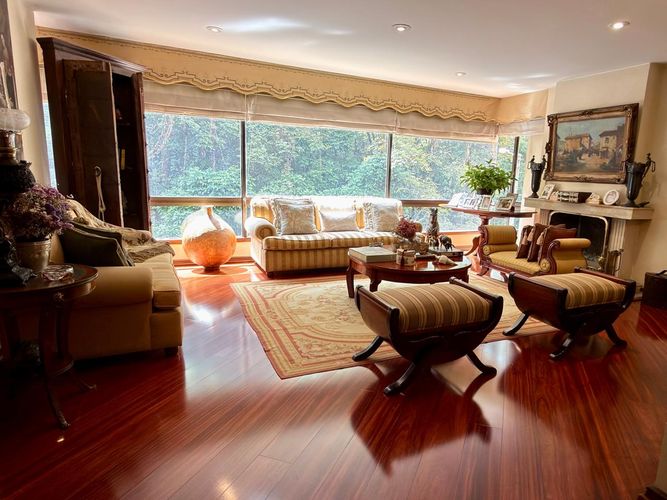 Apartamento en venta en Los Rosales, Bogotá · foto 2 de 24