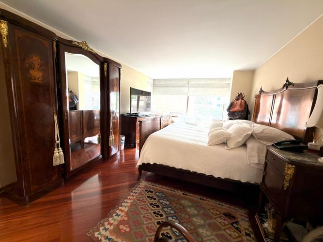 Apartamento en venta en Los Rosales, Bogotá · foto 20 de 24